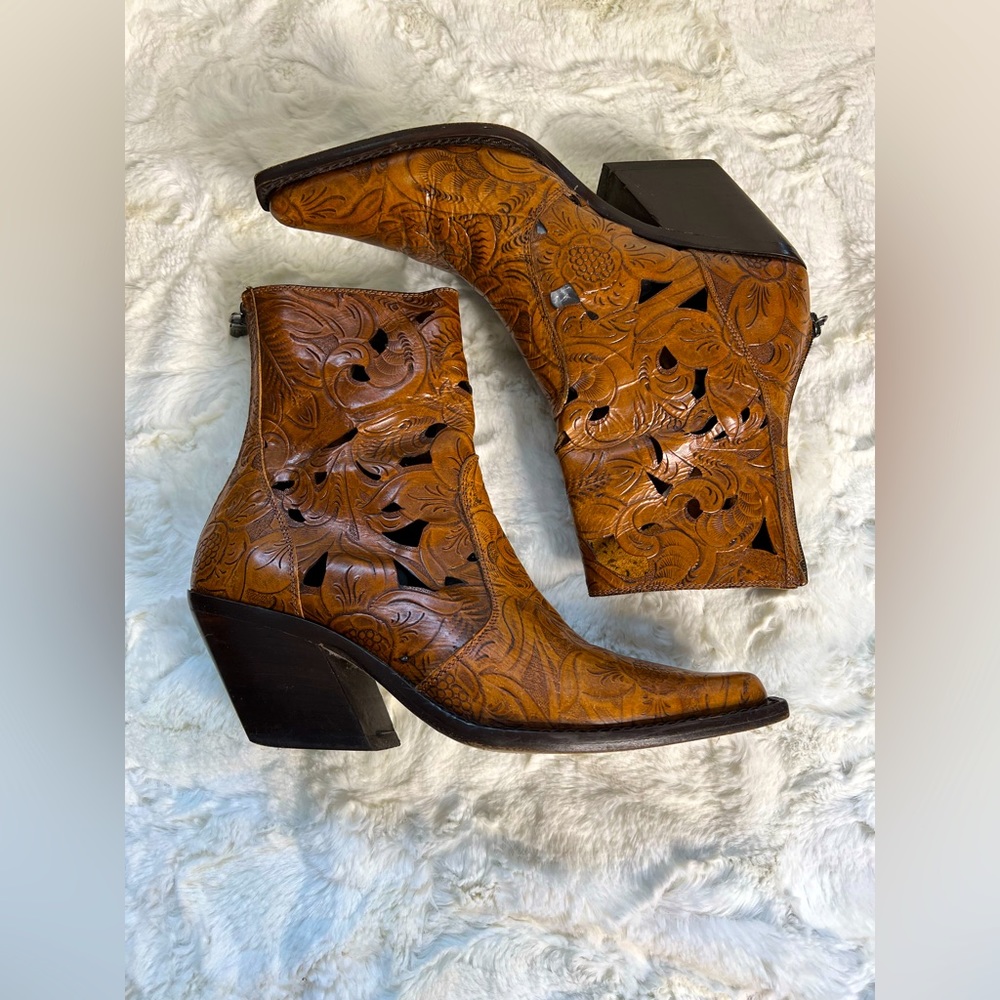 Donald J. Pliner Tan Floral Ankle Booties - Picture 2 of 5